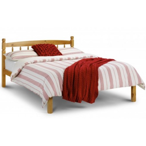 Pickwick Bed Pine 135cm Antique Finish