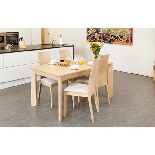 Olten Uno - Extending Dining Table in Light Oak Finish